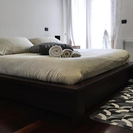 Fara 8 Apartment Bari Luaran gambar