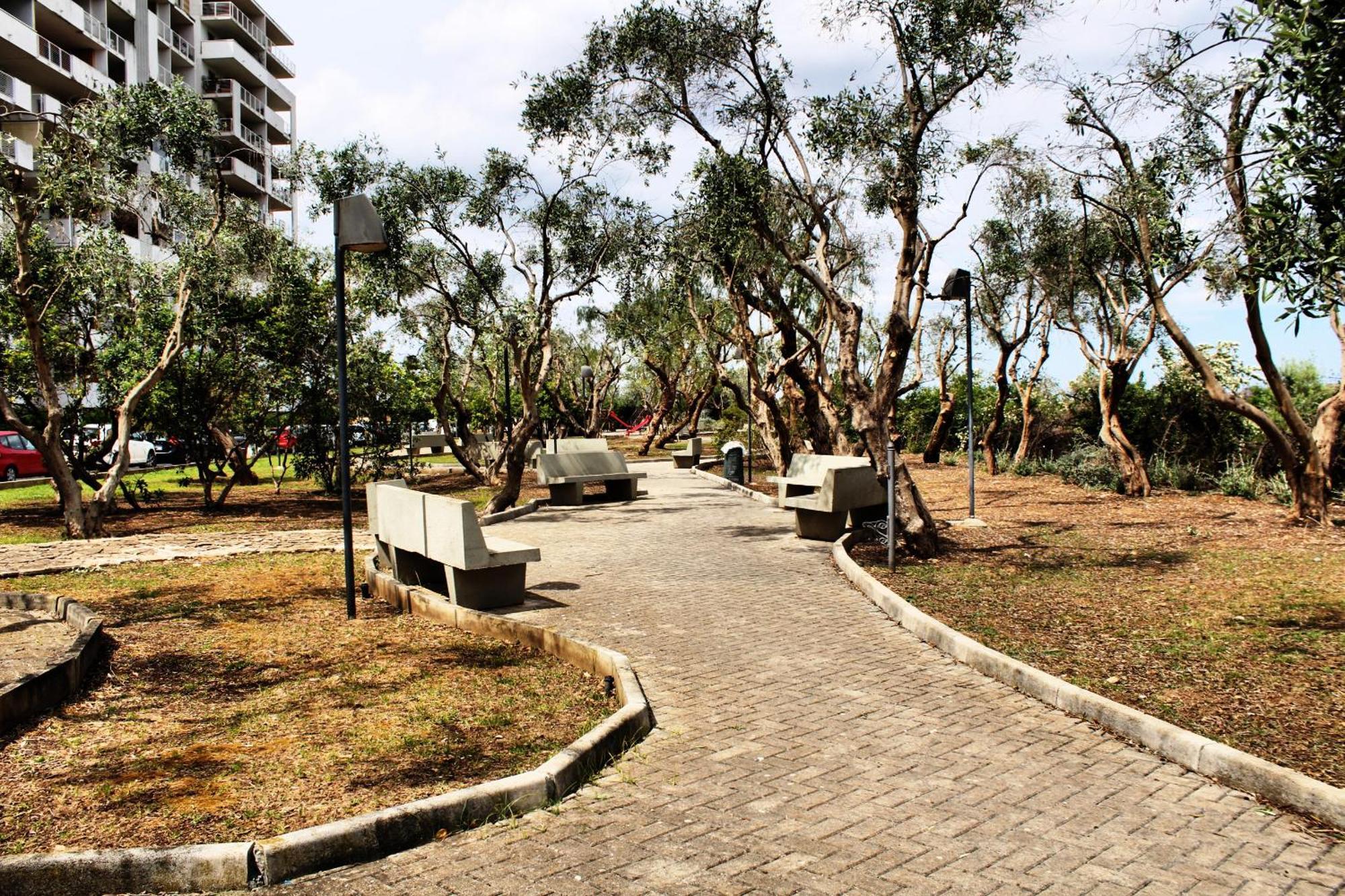 Fara 8 Apartment Bari Luaran gambar